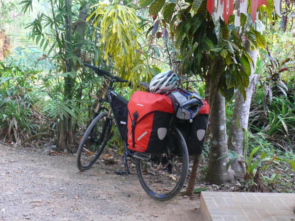 Suan Bang Bon Guest House Plai Phraya Exteriér fotografie